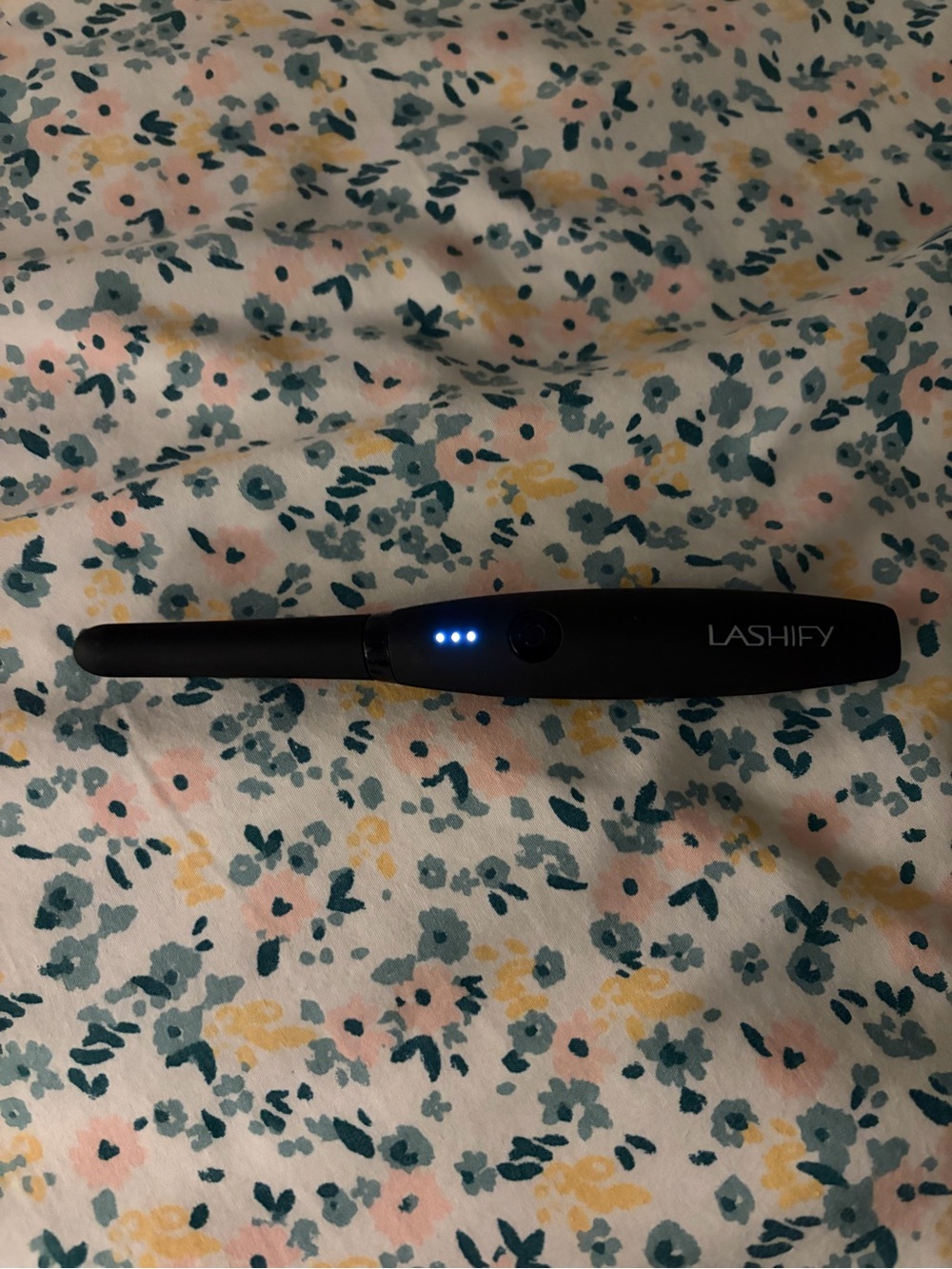LASHIFY LashiCurl heated lash curler